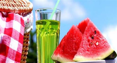 خمسة أطعمة تساعد على الانتعاش وحرق الدهون